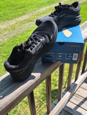 Brooks Black Women's Running Shoes